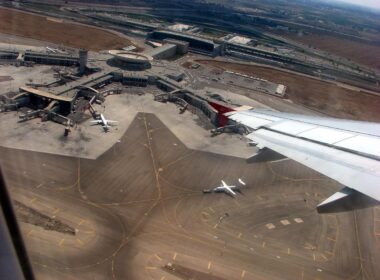 1200px-ben_gurion_international_airport_terminal_3.jpg