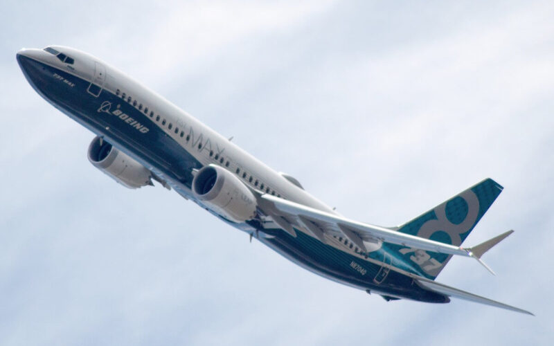 Boeing 737 MAX 8