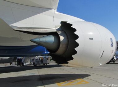 1200px-rolls-royce_trent_1000_7976551649.jpg