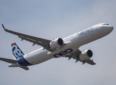 1280px-airbus_a321neo_35121126000.jpg