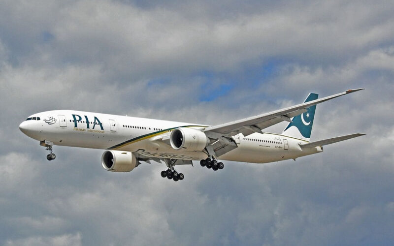 1280px-boeing_777-340er_-_pakistan_international_airlines_ap-bhv-1.jpg