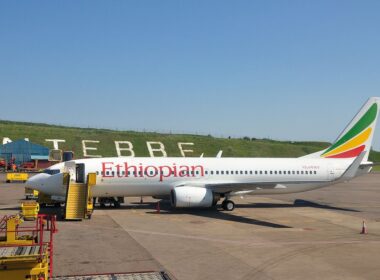 1280px-entebbe_airport_2009-08-27_13-01-48.jpg