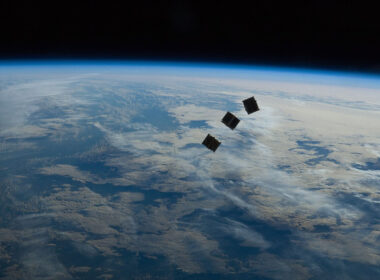 1280px-iss-33_several_tiny_satellites_1.jpg