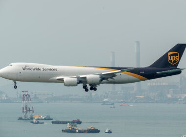 1280px-ups_boeing_747-8f_n611up.jpg