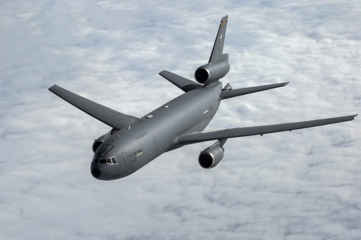 KC-10 on 10