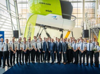 airBaltic pilot graduates