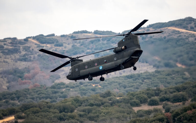 CH-47 Chinook heavy-lift helicopter