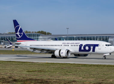 LOT 737