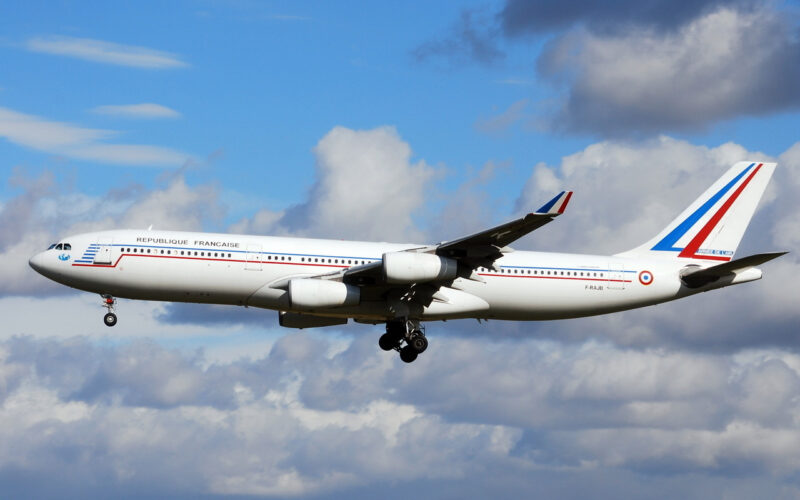 Airbus_A340-200_Armée_de_lAir_(CTM)_F-RAJB_-_MSN_081_(3261249156)