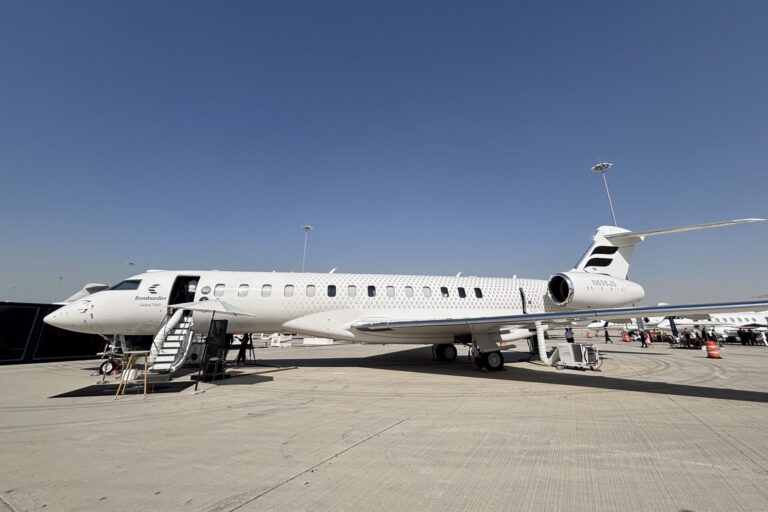 Bombardier Global 7500 MEBAA