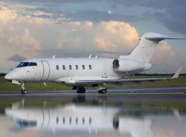 A Bombardier Challenger 300 private jet