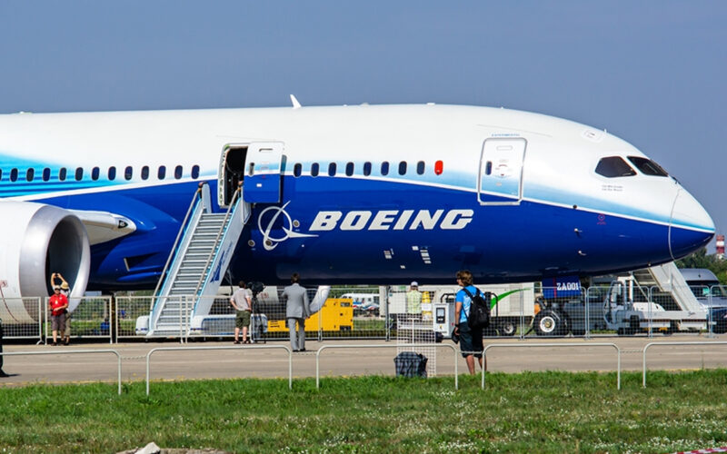 Boeing 787