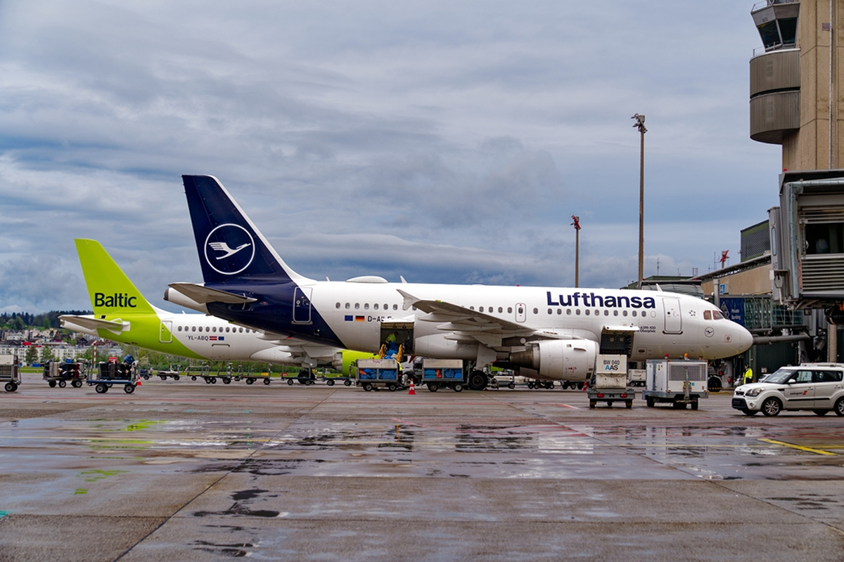 Lufthansa airBaltic