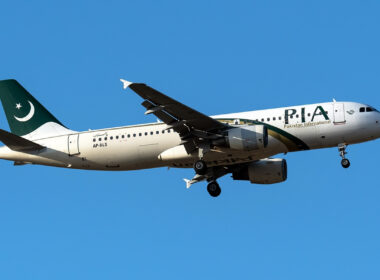 PIA a320