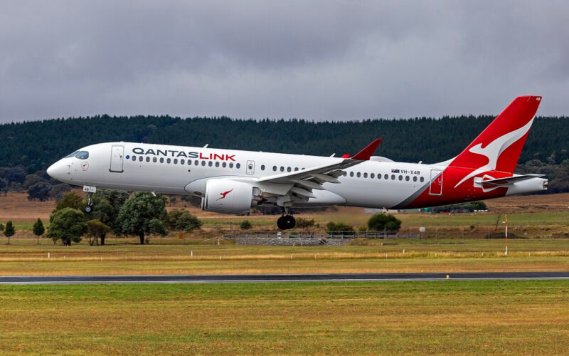 Qantas A220