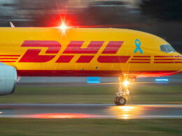 DHL 757