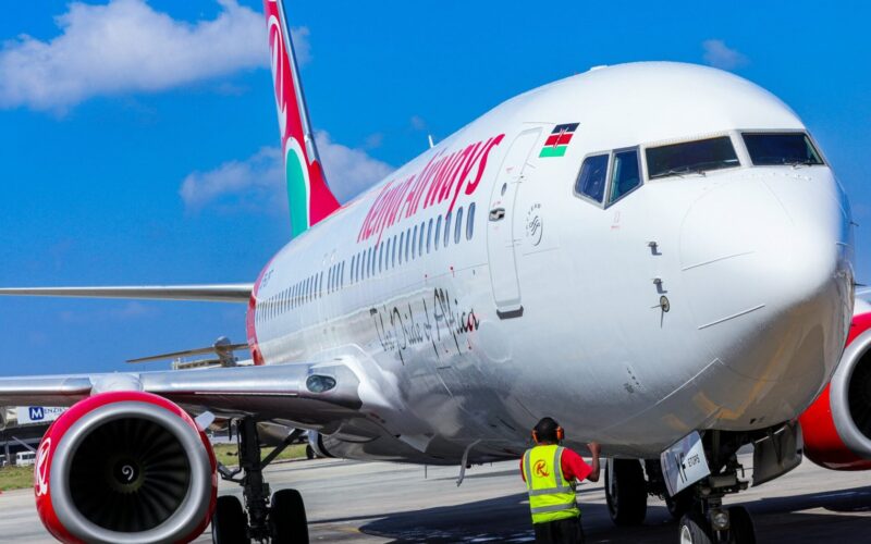 Kenya Airways Boeing 737 800