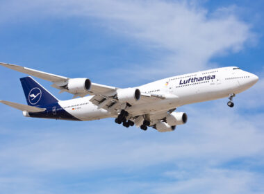 LH 747-8