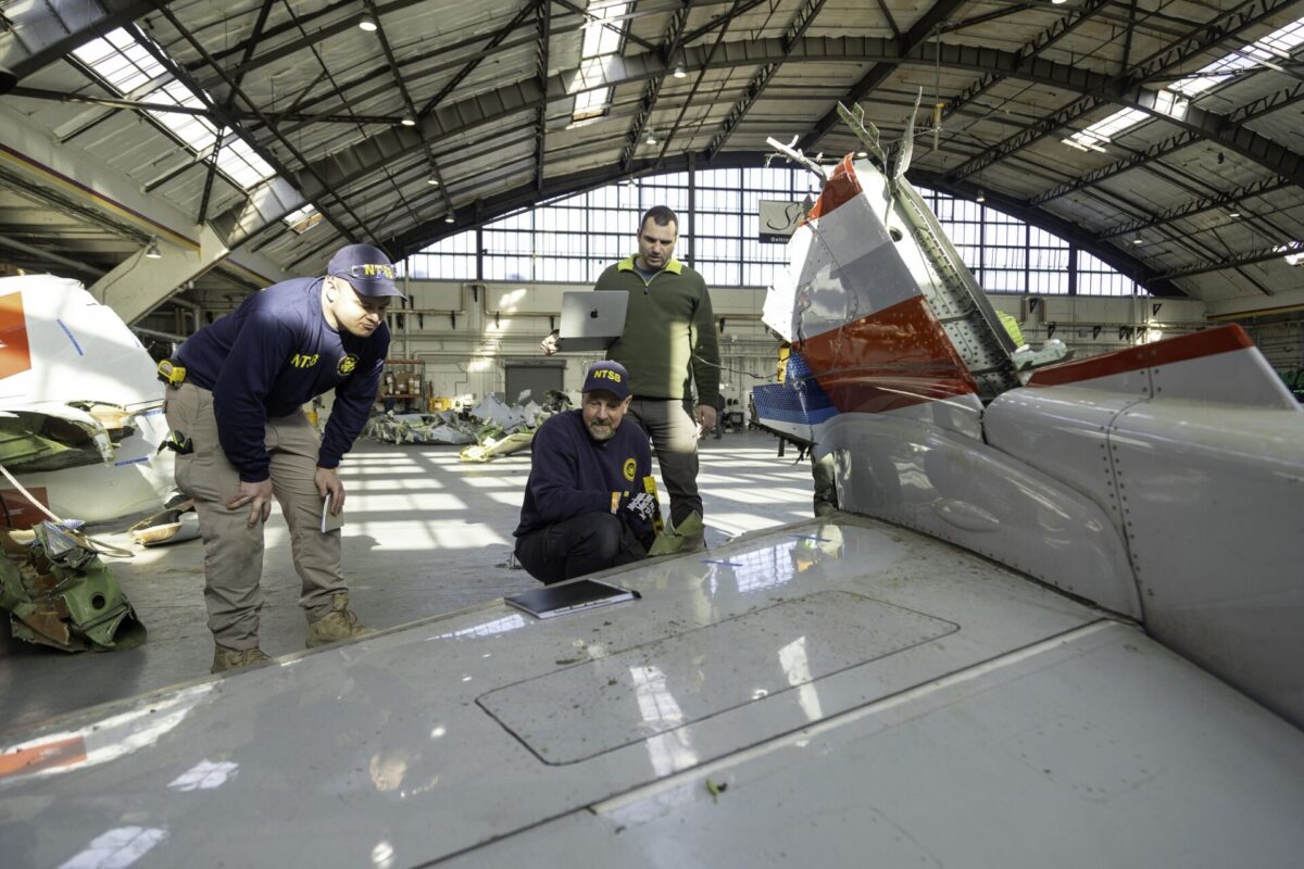 NTSB investigation American Eagle crash Washington DC