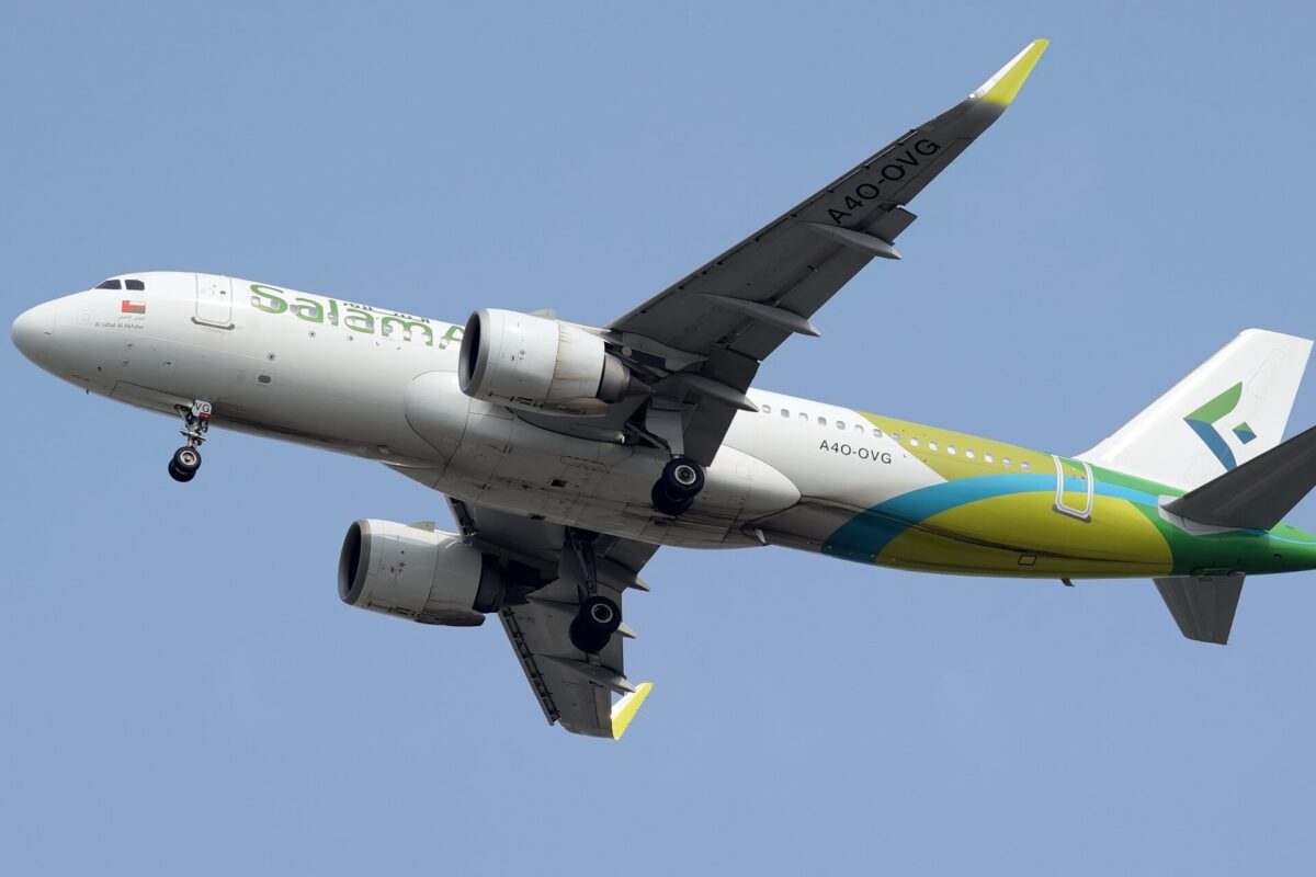 SalamAir Airbus A320neo