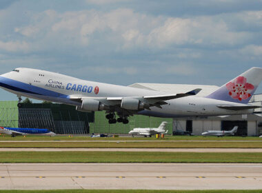 800px-china_airlines_cargo_747-409f_b-18725a.jpg