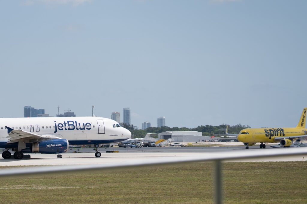 A-JetBlue-and-Spirit-aircraft-facing-each-other-on-the-runway