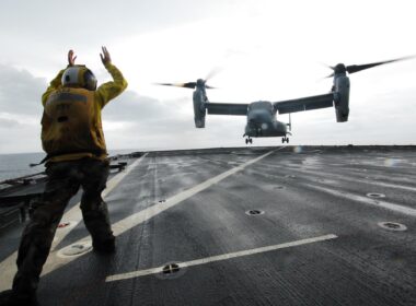 A V-22 Osprey tiltrotor aircraft aboard the USS Ashland