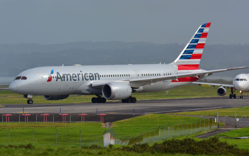 AA 787