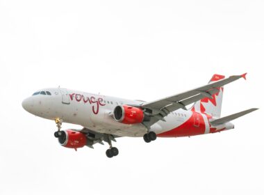 Air Canada Rouge Airbus A319