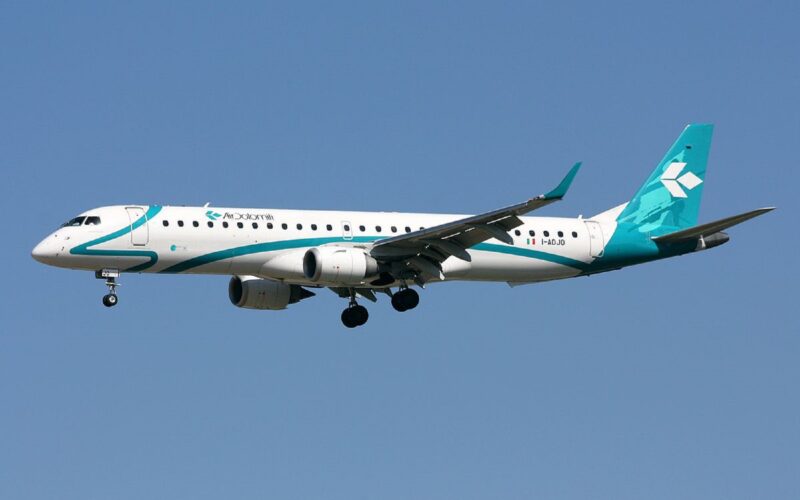 Air Dolomiti Embraer 195LR