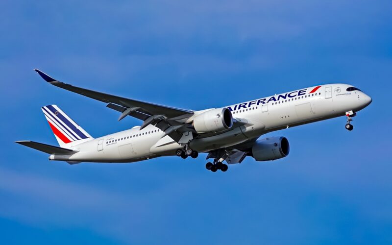 Air France KLM is looking to replace some of its aging aircraft including Airbus A330 and Boeing 777 200s