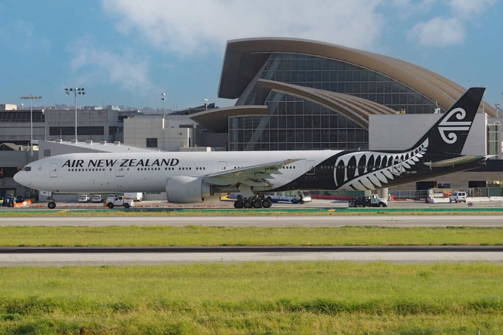 New Zealander investigators will look into the loss of control on the ground incident involving Air New Zealand Boeing 777