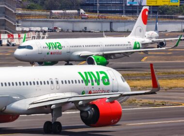 Airbus A320 Mexican low-cost carrier Viva