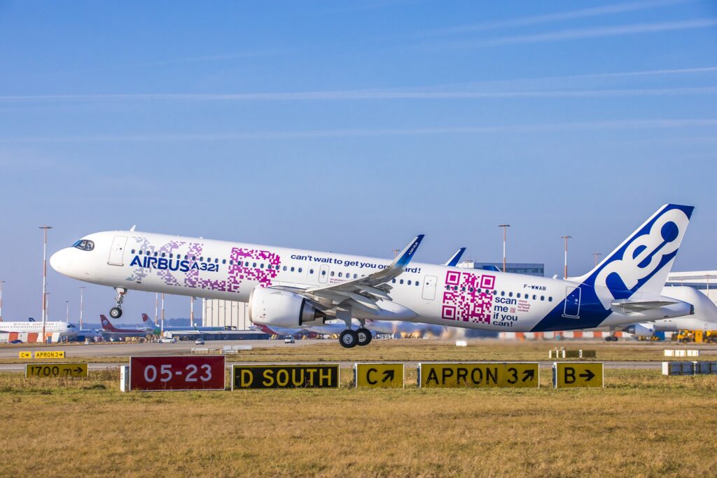 Airbus might delay the A321XLR again as supply chain problems and regulatory approvals are imposing problems on the program