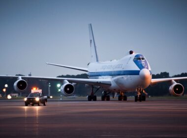 A U.S. Air Force E-4B aircraft