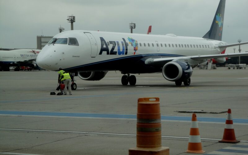 Azul Embraer E195 PR-AXX Sao Paulo