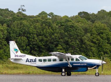 Cessna 208B Grand Caravan PR-WOT by Azul