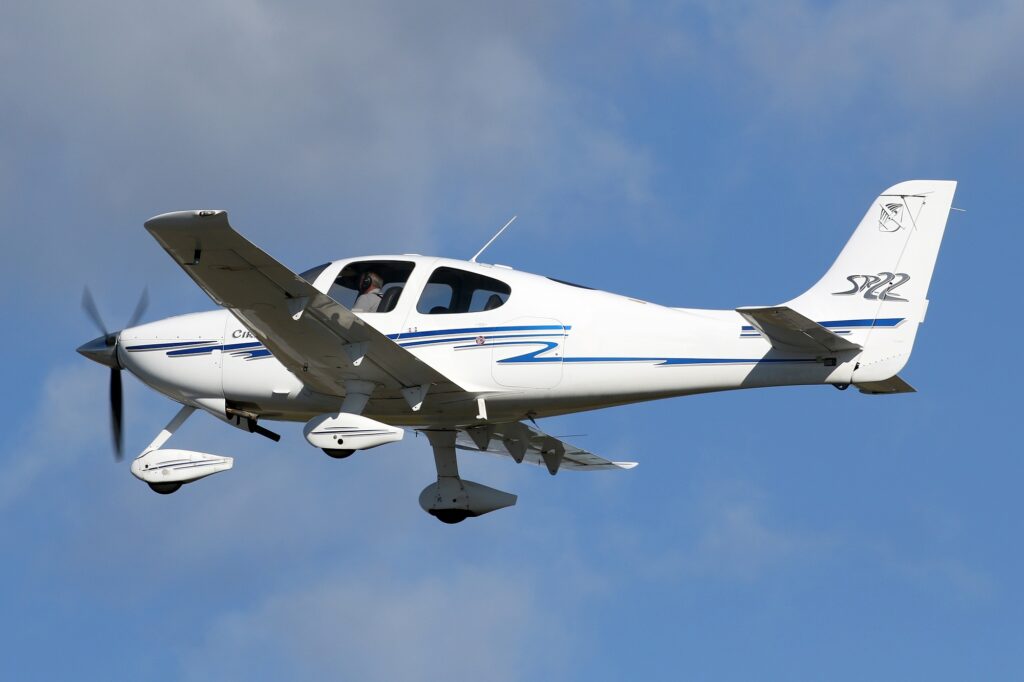 Cirrus SR 22 parachute deployed