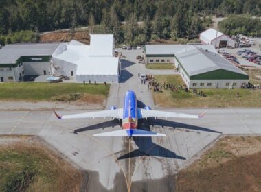 Coulson Aviation receives first Boeing 737-700 from Southwest Airlines