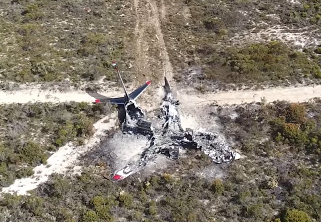 ATSBs preliminary report into the crash of a firefighting Boeing 737 depicts how the two pilots escaped with only minor injuries