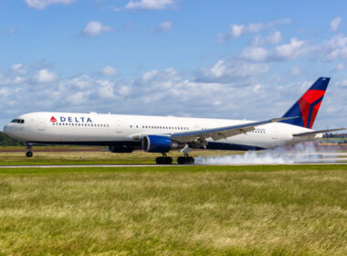 Stuttgart,,Germany,,June,8,,2019:,Delta,Air,Lines,Boeing