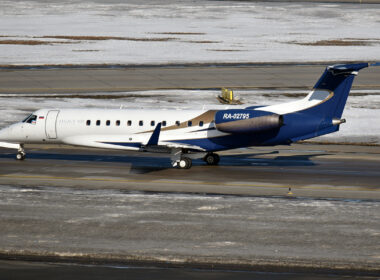 Embraer Legacy 600 RA-02795