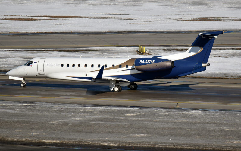 Embraer Legacy 600 RA-02795