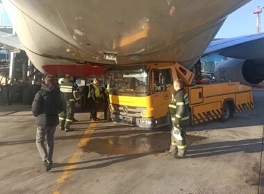 Emirates A380 underbelly Moscow