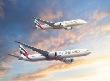 Emirates Boeing Formation