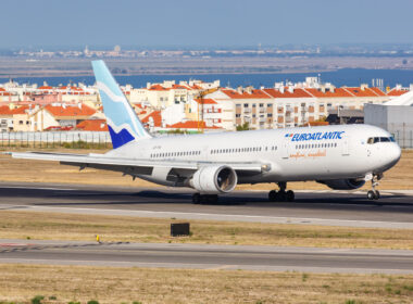 EuroAtlantic-Airways-Boeing-767-300ER-airplane-at-Lisbon-airport-LIS-in-Portugal.-Markus-Mainka-min-1