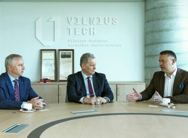 FL TECHNICS invests in future talents by granting new scholarships for VILNIUS TECH students (2)