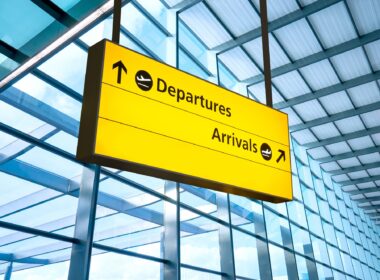 Ferrovial sells stake in Heathrow to PIF