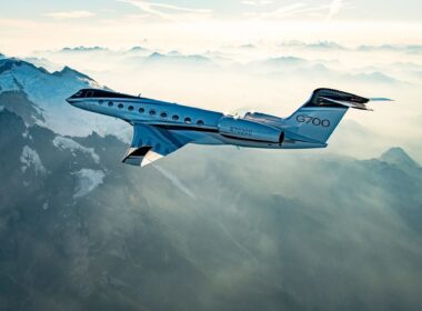 Gulfstream G700 private jet