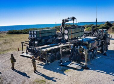 Italian Army 4th Anti-aircraft Artillery Regiment Peschiera SAMPT missile reloading